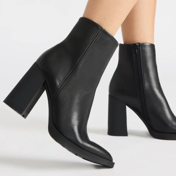 Black Steve Madden Booties - Picture 1 of 6